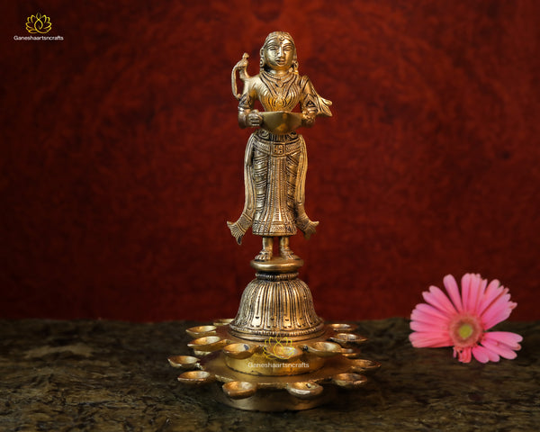 Brass Deep Lakshmi Statue Deep Lady Idol Brass Diya For apuja